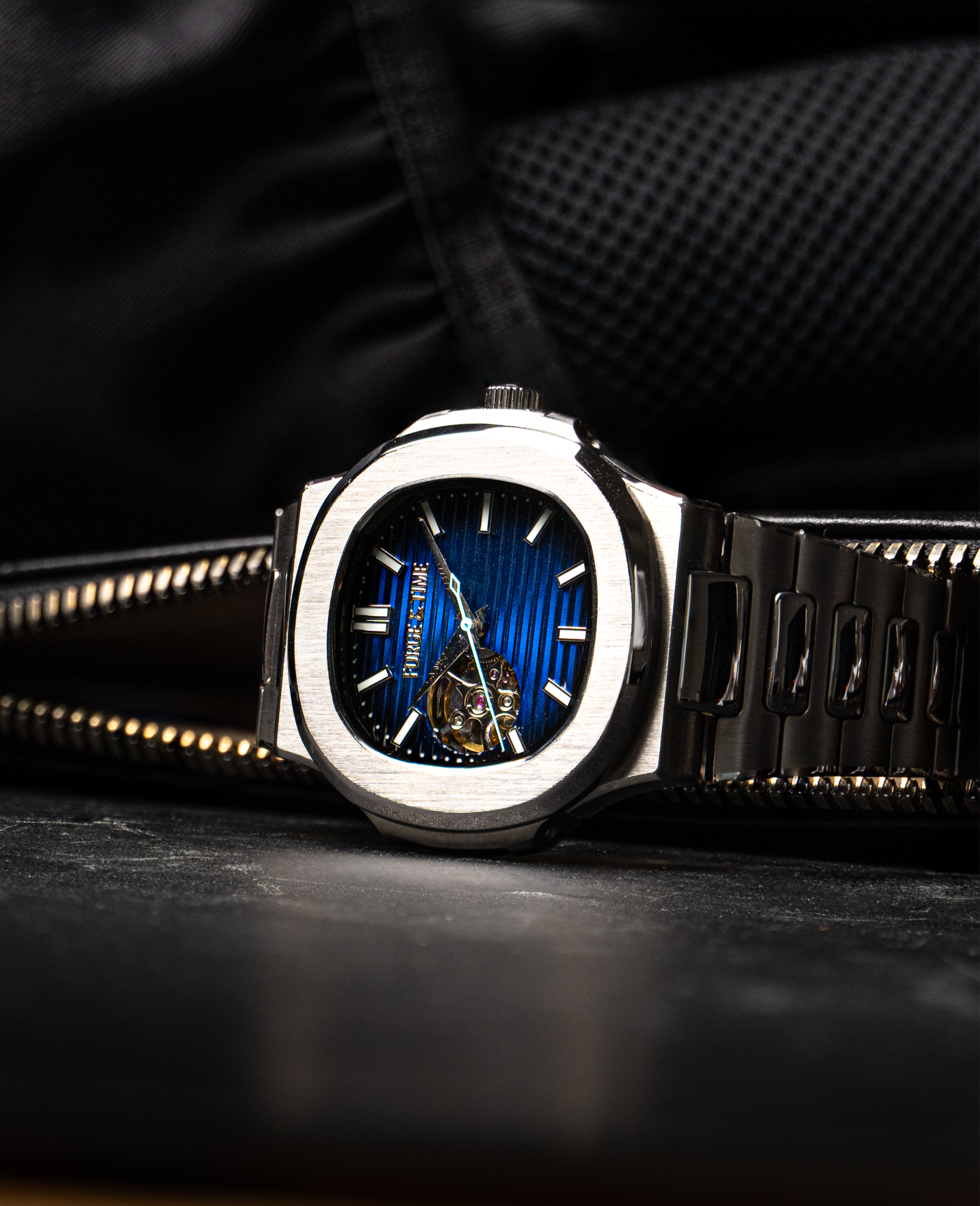 Forgeandtime Premium Tech Product Photography