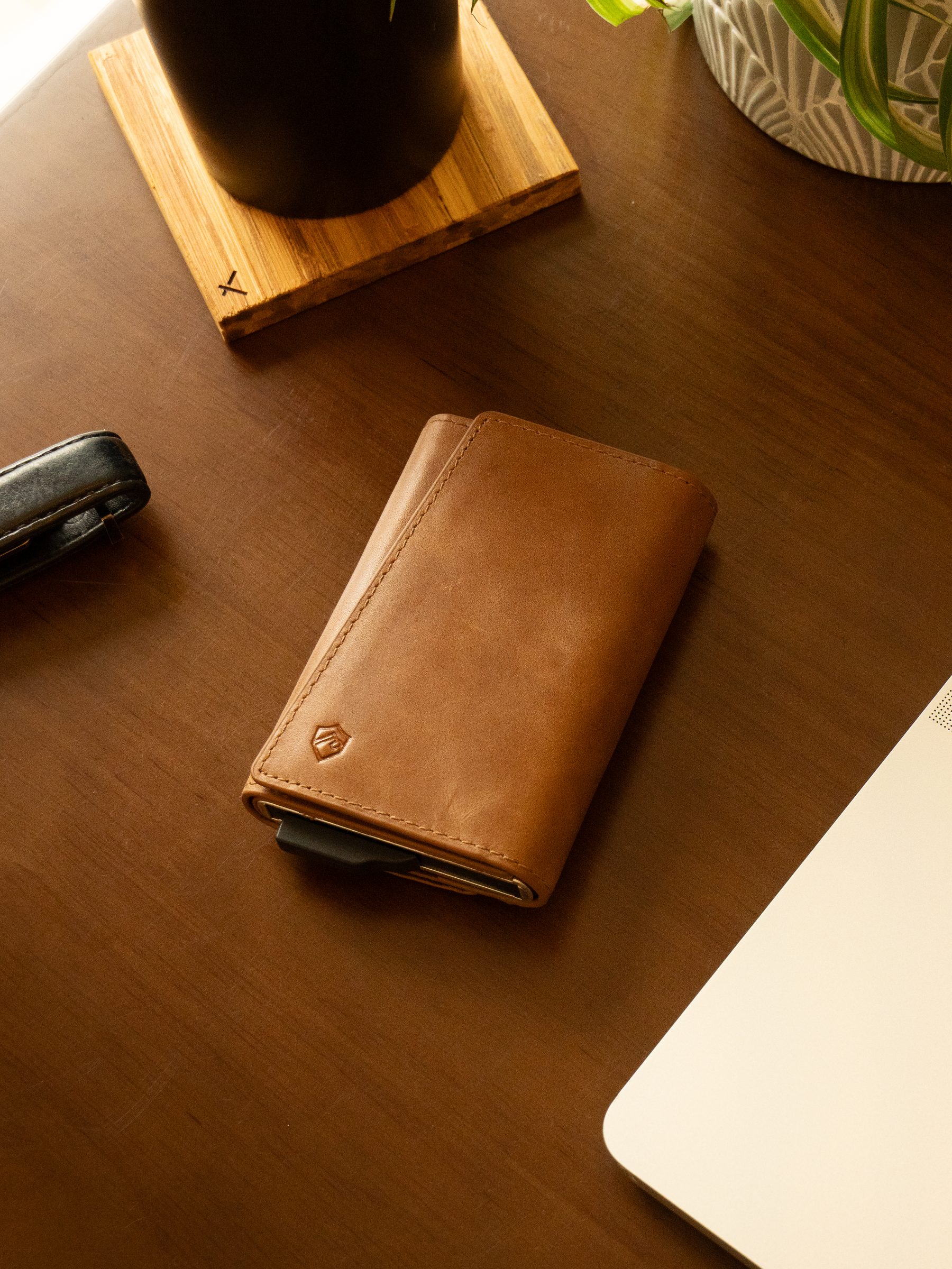 Lifestyle1 Premium Tech Product Photography